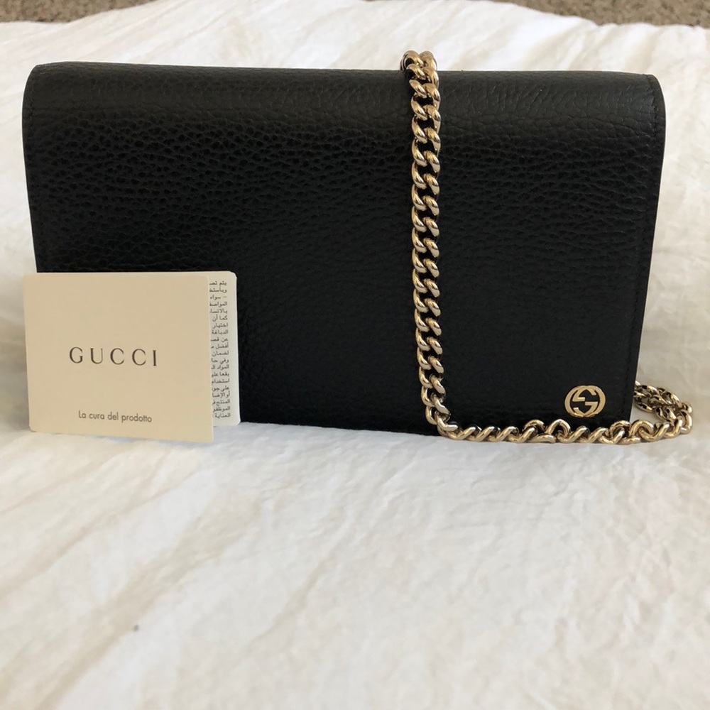 Gucci Betty wallet on a chain